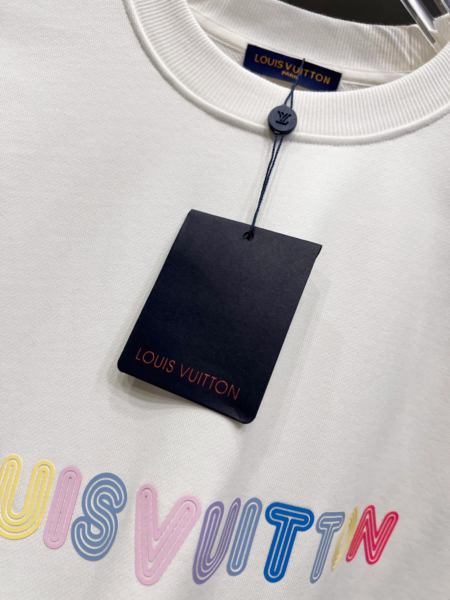 🅿️260 1v Louis* 2025 Autumn and Winter New Style Customized Double Yarn Fabric Round Neck Long Sleeve Sweater Classic Letter Foaming Technology High-End Version! The same loose version for men and women S M L XL XXL five sizes color black white